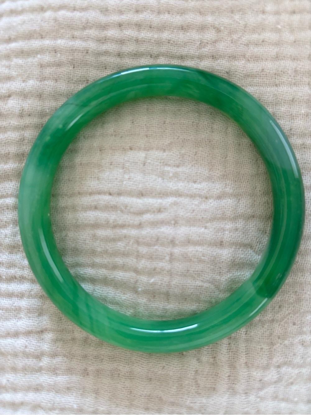 Classic Green Jade-Style Bangle Bracelet for Women